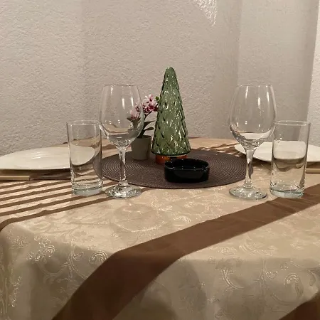 Gejza Apartment *